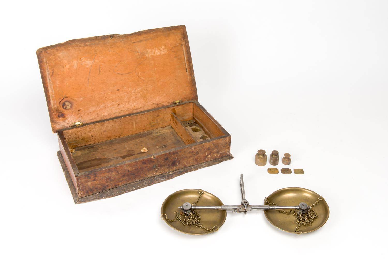Gold miner's scales and assorted Troy weights in box