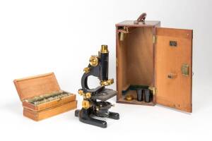 A microscope sold by E.ESDAILE & SONS, Sydney