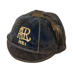 1921 AUCKLAND RUGBY LEAGUE HONOUR CAP, blue velvet, embroidered "ARL 1921. Good condition.