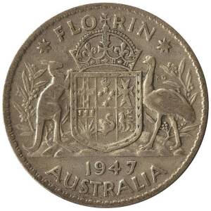 Australian Silver; pre 1945 1937 Crown (1), 1/- (4), 6d (3) & 3d (55). Post 1946 2/- (7), 1/- (14), 6d (7) & 3d (133); Approx. 0.6kgs of ½ds and 6.75kgs of 1ds; 1966 50c (1); CofA b'notes $2 (5) & $10 (8), mainly lower grades; 5 o'seas b/notes and a few s