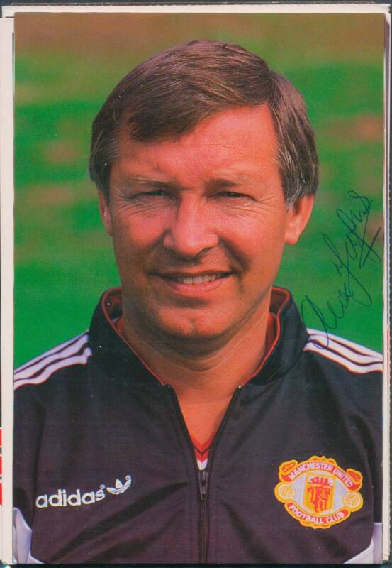 AUTOGRAPHS: Signed postcards (14) including Alex Ferguson (scarce), Bobby Charlton, Ian Rush & Kenny Dalglish; plus signed football cards (16).