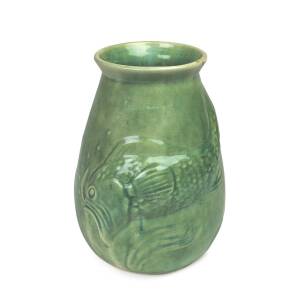 MELROSE Pottery fish vase