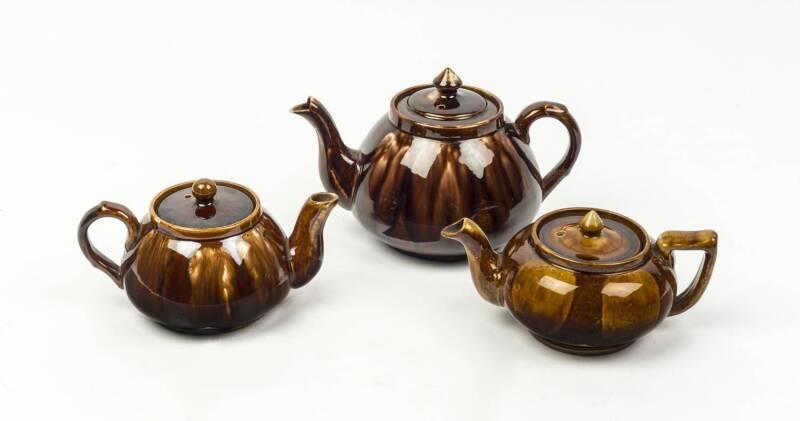 BENDIGO POTTERY Three Rockingham glazed teapots