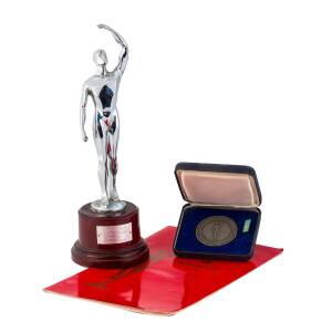 CALTEX SPORTS STAR OF THE YEAR: Trophy, 33cm tall, with plaque engraved "Caltex-Sun, 1983 NSW Sports Star, Finalist, Australia II Crew"; medal "Caltex Sports Star of the Year - Qualifying Award/ Caltex - Sun, 1983, Ben Lexcen, Australia II"; plus programm