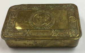 EPHEMERA: WWI, 1914 Christmas gift tin, paid for by the Soldiers and Sailors Christmas Fund organised by Princess Mary and given to troops on the front lines, Fine condition.