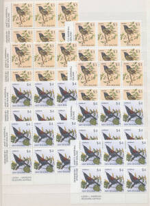 1970s-80s accumulation in blocks with values to $5, also some M/Ss, unmounted. Face value $NZ2800+. (1000s)