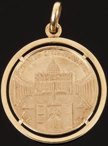 GOLD: 1966 Vatican medallion for Pope John XXII and Pope Paul VI, in a gold mount, both hallmarked. Both 18ct weighing 10.15gms.