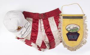 BALANCE OF COLLECTION, noted cloth badges/blazer pockets including "British Empire v USA" 1930 & 1932; pair of Harlem Globetrotters shorts; photo signed Arnold Palmer; NZ swimming trunks; pennant "Butlin's International Channel Swim, Folkestone, 1956"; ra