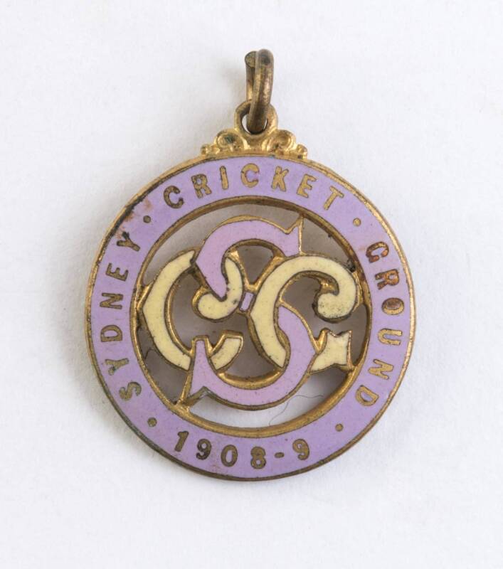 SYDNEY CRICKET GROUND, 1908-9 membership badge, number 2310.