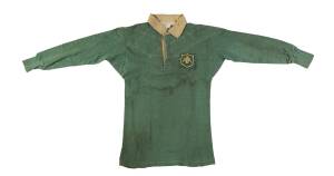 SOUTH AFRICAN RUGBY LEAGUE JERSEY, green with Springboks badge on left breast, number "8" on reverse, believed to be from the firtst tour to Australia & NZ in 1963. Good match-used condition.