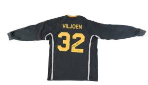 HARRY VILJOEN'S SOUTH AFRICA JERSEY, with "VILJOEN" & "32" on reverse, signed on number "Harry Viljoen, August 22, 2001" (some fading) during his time as Springboks coach.