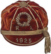 1925 QUEENSLAND RUGBY LEAGUE CAP, maroon velvet with wire embroidered "Q/ RL" on front, and "1925" on brim. Similar to cap sold in last auction, except this one has black lining. VG condition.