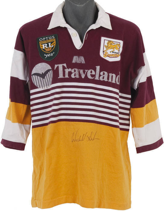 Sold at Auction: BRISBANE BRONCOS: Signed jersey