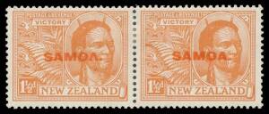 Samoa - 1920 Victory 1&Acirc;&frac12;d SG 145 with Inverted 'V' for Second 'A' in 'SAMOA' [R4/1 in the first setting] in pair with normal, large hinge remainder. BPA Certificate (1988).