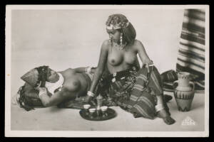Picture Postcards - NUDITY: Box of mostly European cards but some African/Arabian types noted ranging from the tasteful and classical to the lewd and smutty including a few risqu&Atilde;&fnof;&AElig;&rsquo;&copy; cards that actually went through the mail, also a good number of bathin