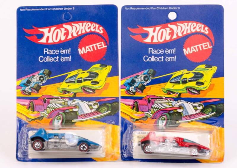 MATTEL: Hot Wheels Die-Cast Metal a Pair of 1972 'Double Header' Blue and Red (5880). Mint condition in original packaging.