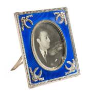 A Fabergé Russian silver and enamel photography frame, maker's mark of Michael Perchin [Perkhin], St Petersburg, before 1899, work master to Fabergé; the rectangular strut frame with beaded border and oval photograph of Heifetz, within blue sunray guilloc - 2