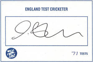 INTERNATIONAL TEST CRICKETERS: Signed autograph cards (93), nice collection c1931-2013, with cricketers from England (12), Australia (12), West Indies (12), South Africa (12), India (12), New Zealand (12), Sri Lanka (11) & Pakistan (10); noted Sir Alec Be