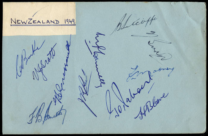 1949 New Zealand Team, autograph page with 11 signatures including Bert  Sutcliffe, Martin Donnelly & Merv