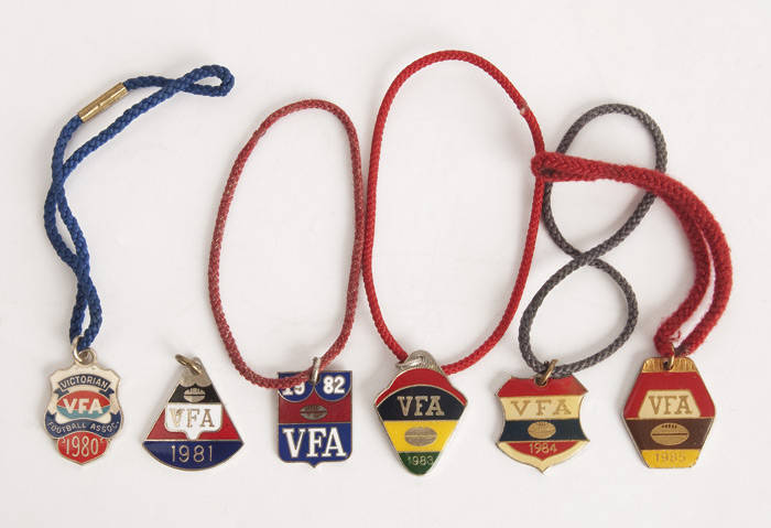 VFA: Victorian Football Association membership badges for 1980, 1981, 1982, 1983, 1984 & 1985. Scarce run.