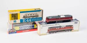 PIKO: HO scale diesel locomotive: BR130, Electric locomotives ES64 (digital) & E44. All in makers boxes. (3 items).