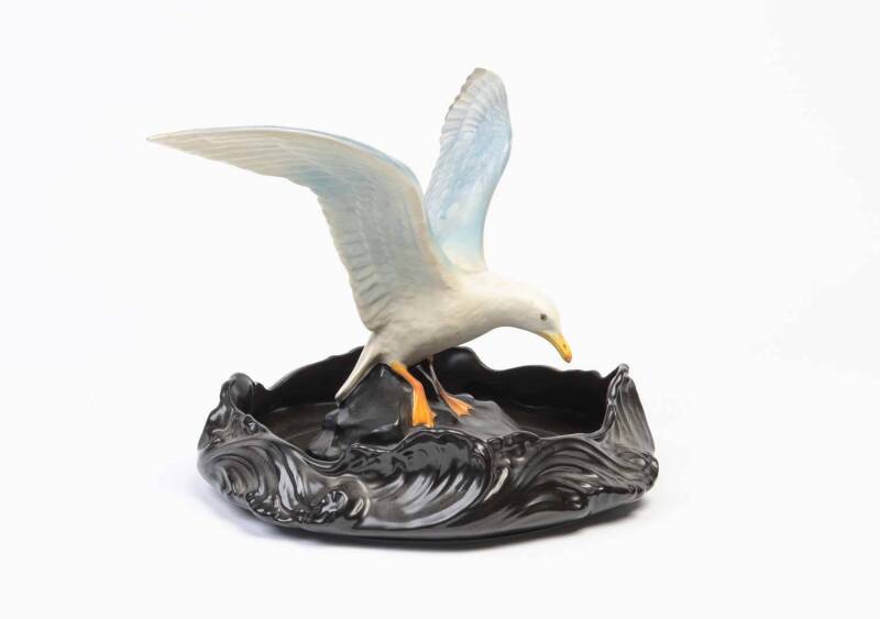 A seagull porcelain statue float bowl, circa 1930