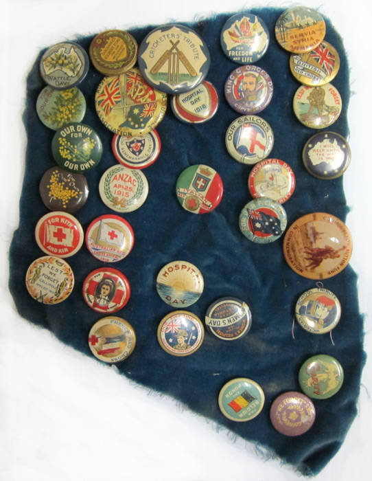 BADGES: Collection of WW1 Patriotic badges (c70); plus range of military buttons (12) and other oddments in small box.