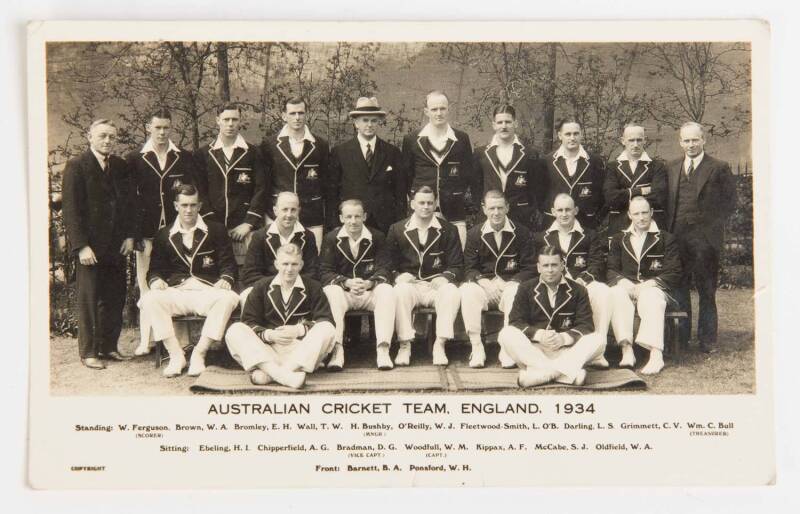 POSTCARDS: collection of Australian postcards (c215), mainly scenes, noted "W.W.Armstrong (The Australian Cricket Team 1909)" & "Australian Cricket Team, England, 1934".