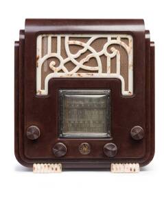 The Fisk A.W.A Radiolette Fret and Foot bakelite mantel radio