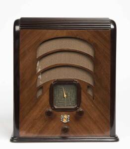 Lekmek walnut cased mantel radio