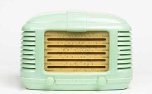 Astor Mickey green bakelite mantel radio