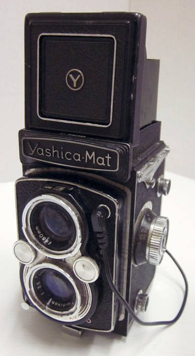 yashica twin lens