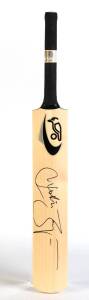 JUSTIN LANGER, signature on full size "Kookaburra" Cricket bat.