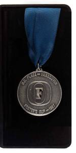 1987 VFL EXHIBITION MATCHES - 9 Oct.1987 Melbourne v Sydney in Vancouver. Runners Up Medallion in original case. [Melbourne 20.19.139 d Sydney 12.9.71 in front of a record crowd of 32,789].