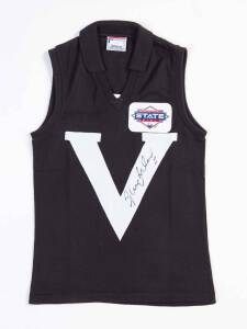 GLENN ARCHER (North Melbourne), signature on Victorian "Big V" jumper. [Glenn Archer played 311 games for North Melbourne 1992-2007].