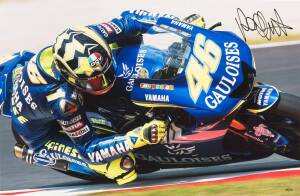 VALENTINO ROSSI, large signed photograph, limited edition 88/100, size 81x51cm.