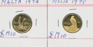 MALTA:&Acirc;&nbsp;1974 &Acirc;&pound;M10, KM #26,&Acirc;&nbsp;Crowned Arms with supporters, rev. Zerafa flower flanked by date and value, plus 1975 &Acirc;&pound;M10, KM #35,&Acirc;&nbsp;rev. Falcon, (3.0g 22ct each), total agw 0.1758oz, Unc.&Acirc;&nbsp;