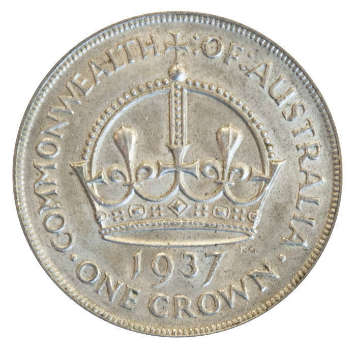 1937 Crown (9) and 1966 silver 50c (14). Mixed grades.