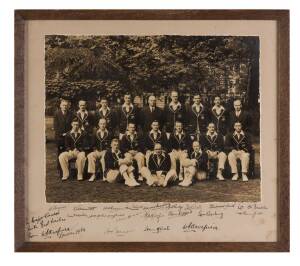 1934 AUSTRALIAN TEAM, team photograph, signed to mount by the entire team, with 19 signatures - Bill Ferguson, Clarrie Grimmett, Bill Brown, Hans Ebeling, Harold Bushby, Bill O'Reilly, Tim Wall, Chuck Fleetwood-Smith, W.C.Bull, Ern Bromley, Arthur Chipper