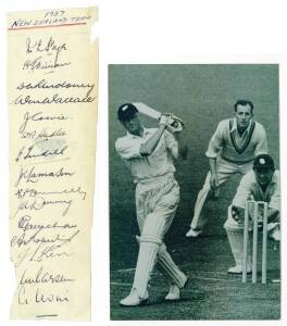 1937 New Zealand Team to England, autograph page with 15 signatures including Curly Page, Walter Hadlee & Merv Wallace; together with signed photo of Walter Hadlee.