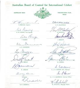 1959-60 Australian Team on Pakistan-India Tour, official team sheet with 18 signatures including Richie Benaud, Colin McDonald & Ray Lindwall. Very scarce.