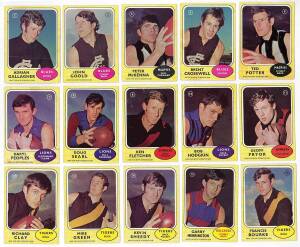 1970 Scanlens "Footballers", almost complete set [65/66 - missing No.1]. Poor/VG.