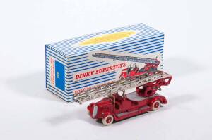 FRENCH DINKY: Early 1960s Delahaye Fire Engine (899). Mint in original blue and white striped lift off box with correct inner packing pieces and instructions.