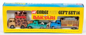 CORGI: Late 1960s to early 1970s ‘Daktari’ TV Gift Set (GS14) consisting of Bedford Transporter – Beige/Brown Giraffe Pattern and 2 Giraffe figures, Land Rover – Green/Black Stripes complete with Dr Marsh Tracy, Judy The Chimp, Paula with Clarence the Cro