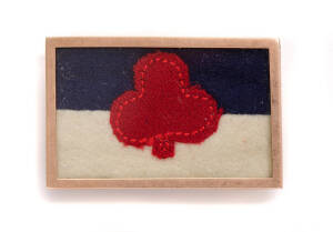 SWEETHEART BROOCH: WW1 gold mounted patch No.1 Australian Divisional Supply Column shoulder patch belonging to Corporal A.Payne (No.2048). Payne was a winner of the Military medal for bravery in 1918. 4 x 2.5cm.