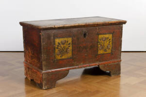 Antique northern European painted blanket box with red floral folkart decoration with key. &nbsp;116cm x 59cm x 68cm