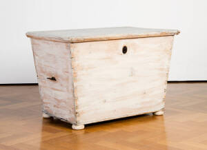 Continental pine sarcophagus shaped lime washed blanket box. 19th century.&nbsp;90cm x 57cm x 60cm