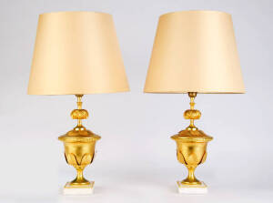 Pair of gilt bronze urn shaped table lamps & shades with marble bases. 42cm
