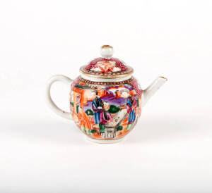 A Chinese export porcelain miniature teapot and cover, Qianlong, 18th century