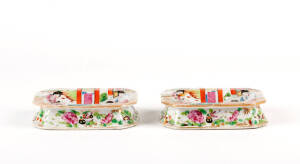 A pair of Cantonese trencher salts, 19th century